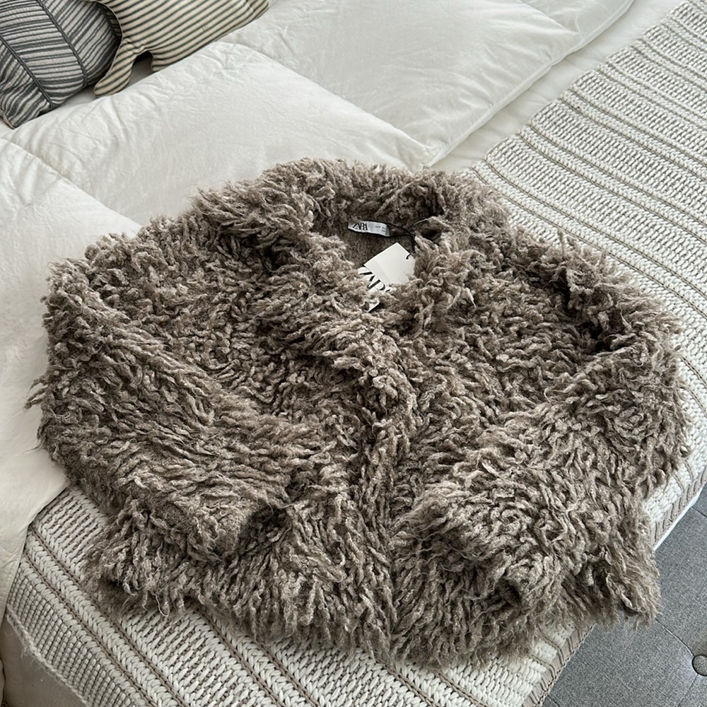 ZARA FAUX FUR KNIT JACKET 4938/102 SMALL MINK BEIGE CARDIGAN COAT TEDDY SHERPA - Picture 10 of 13